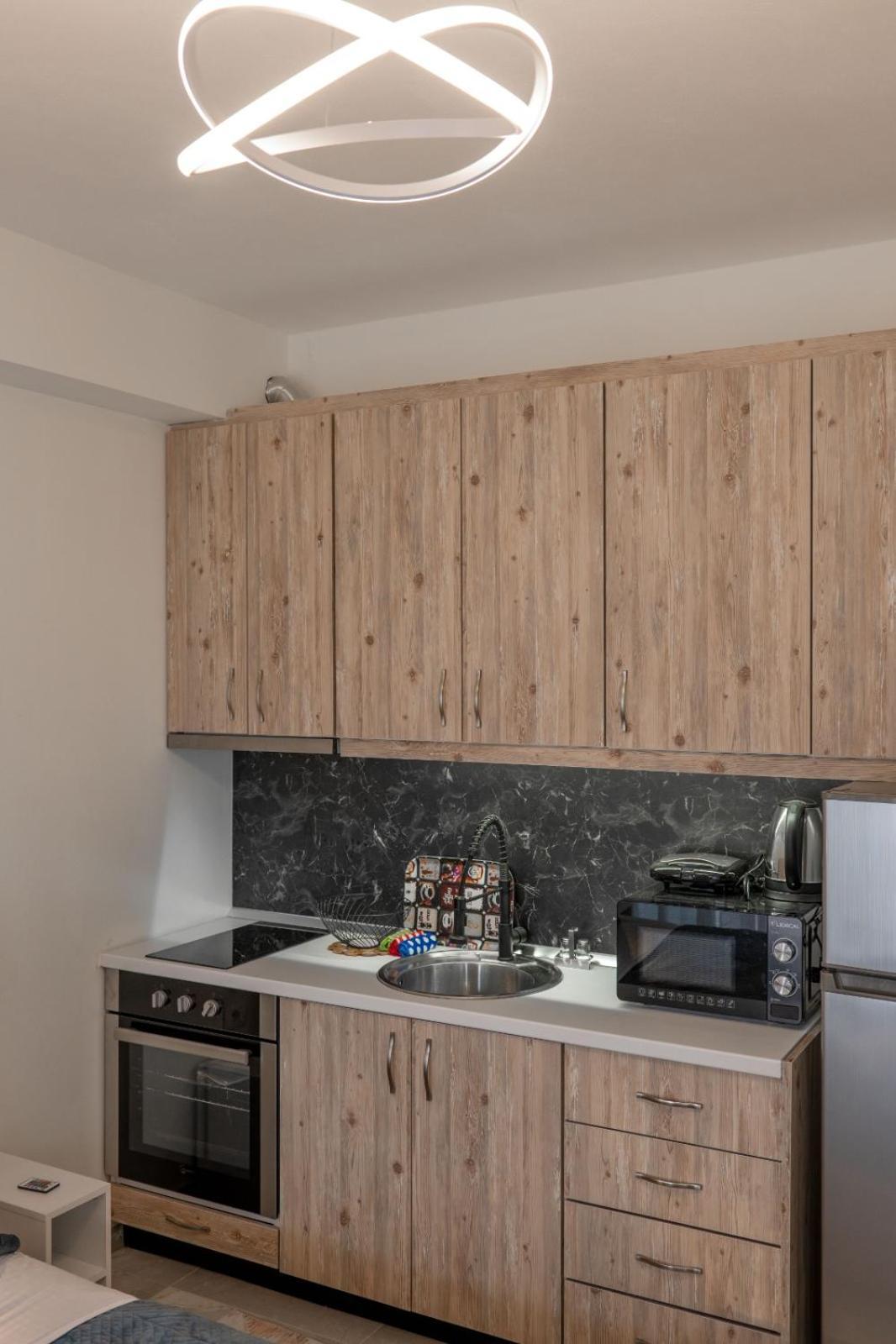 Esel Apartments Саранда Экстерьер фото