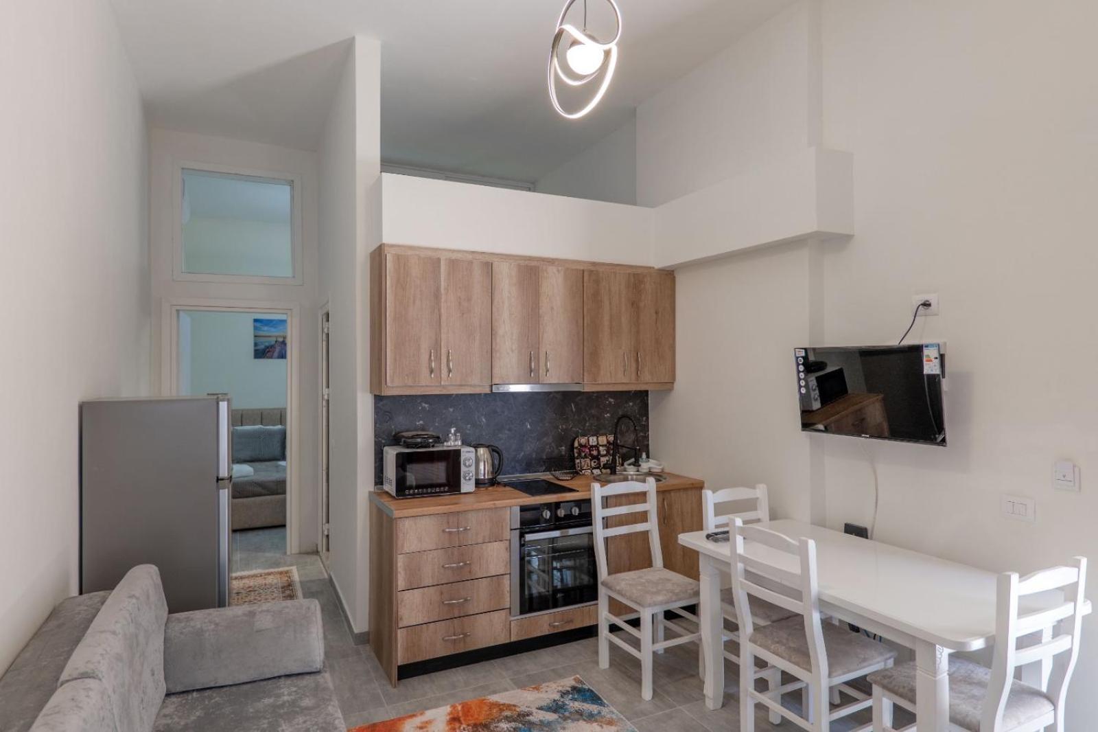 Esel Apartments Саранда Экстерьер фото